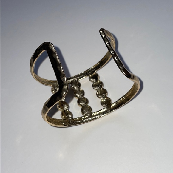 NWOT Gold & Turquoise Adjustable Cuff Bracelet - Picture 4 of 4